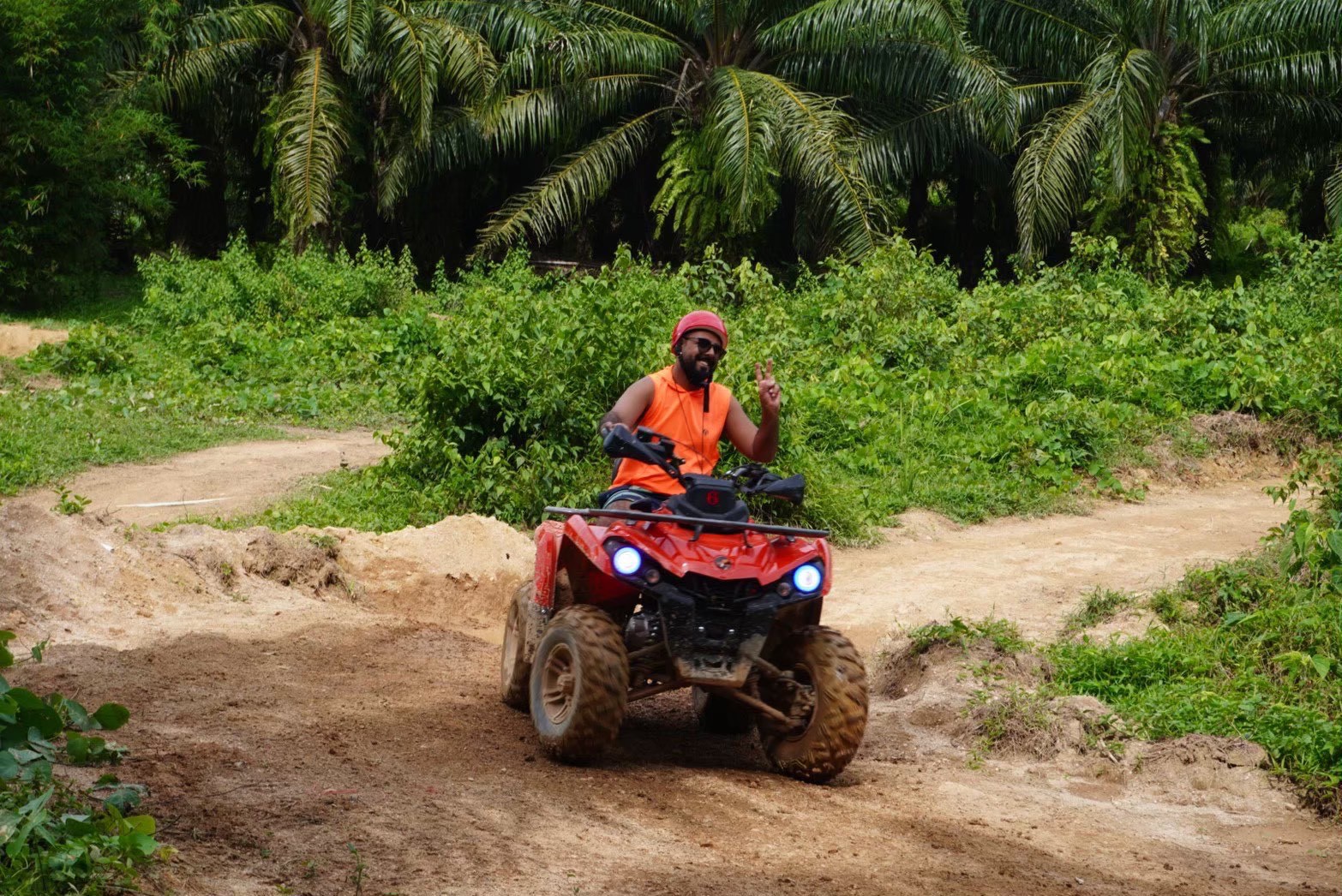 B6. Bamboo Rafting + Rafting 5 kms. + ATV 30 mins. + Elephant Trekking 30 mins + Elephant Bathing + Flying Fox + Waterfall - 4