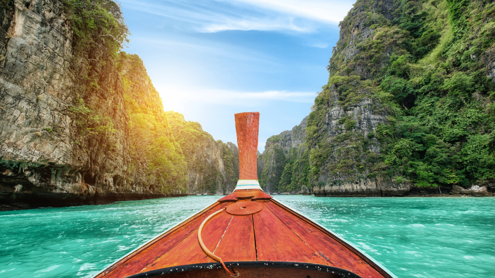 Phi Phi 5 Islands Join Tour (CoCo Pier)