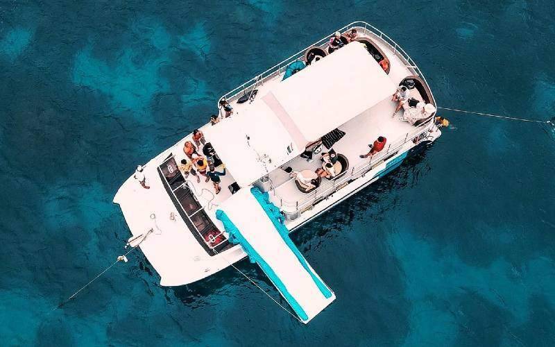 Private Charter Kygo Avici - 1